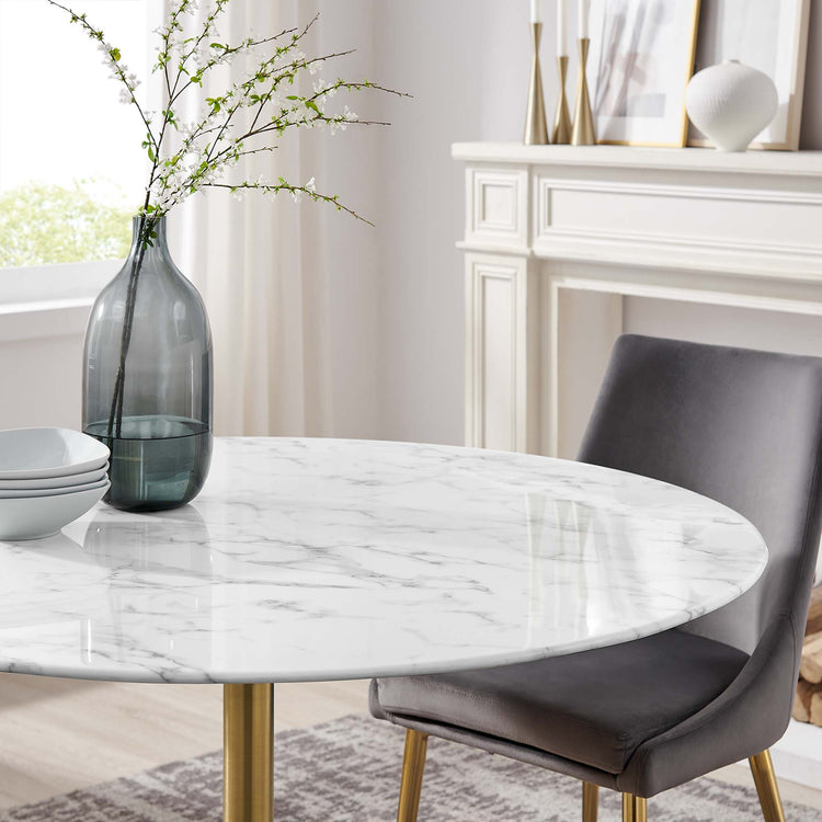 Faux Marble / Gold White