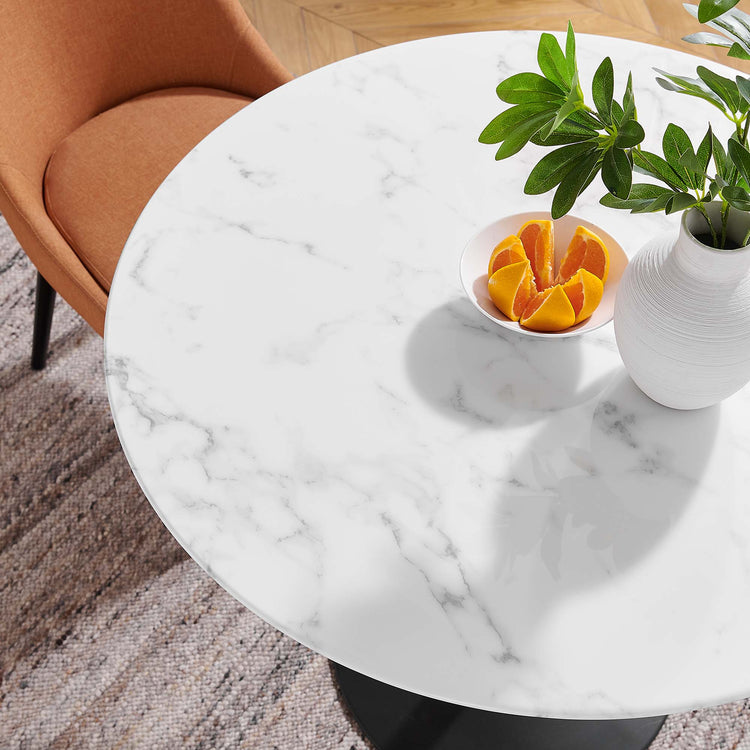 Faux Marble / Black White