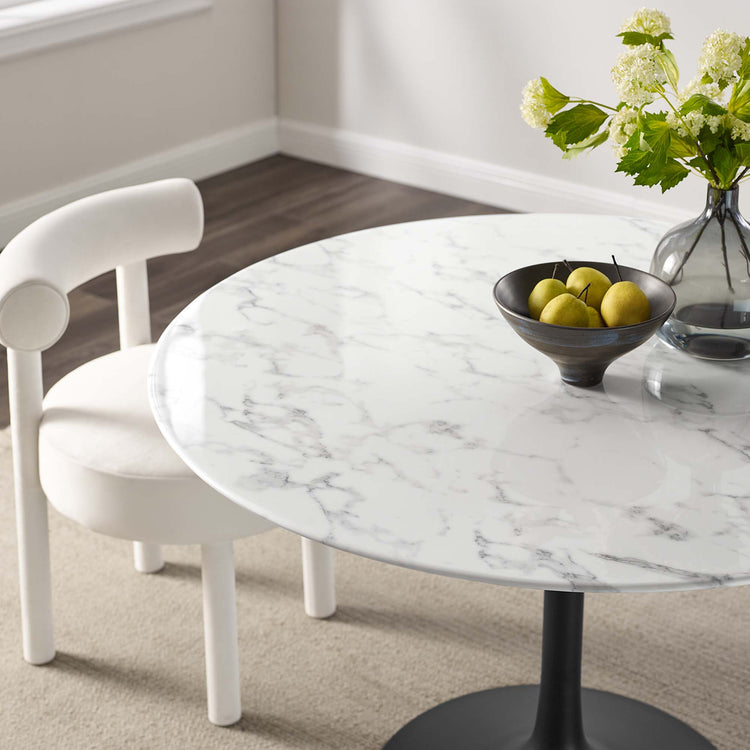 Faux Marble / Black White