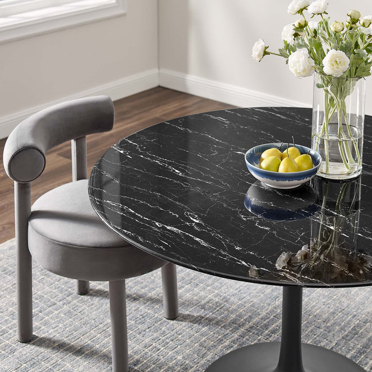 Faux Marble / Black Black