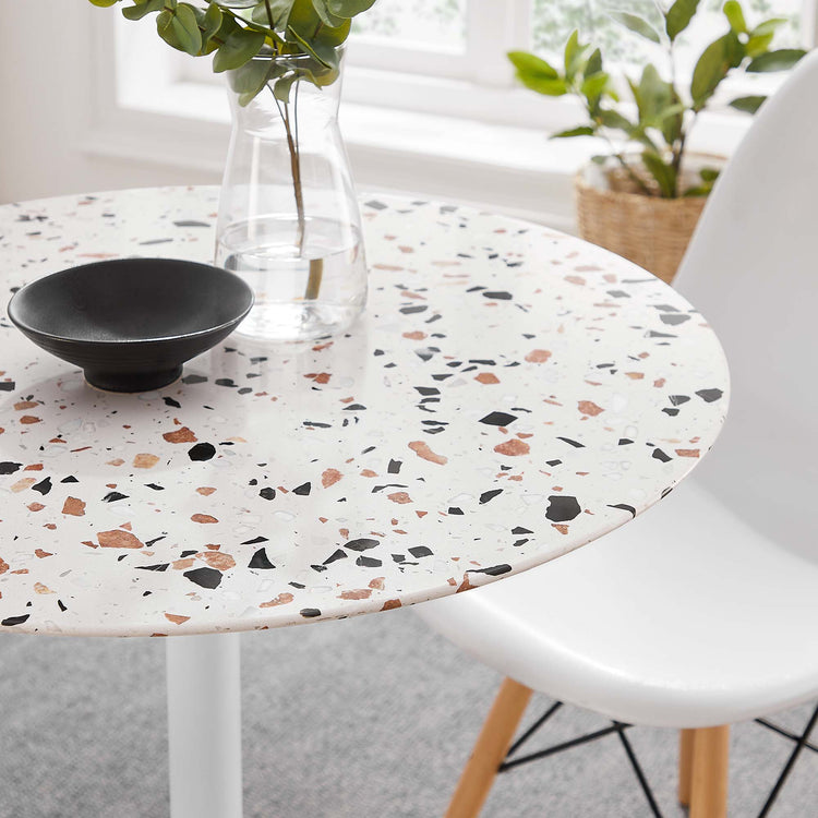 Terrazzo / White White