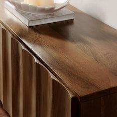 insta feed image link