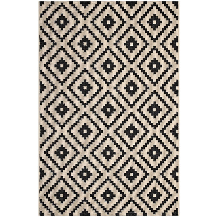 Black and Beige / 5x8