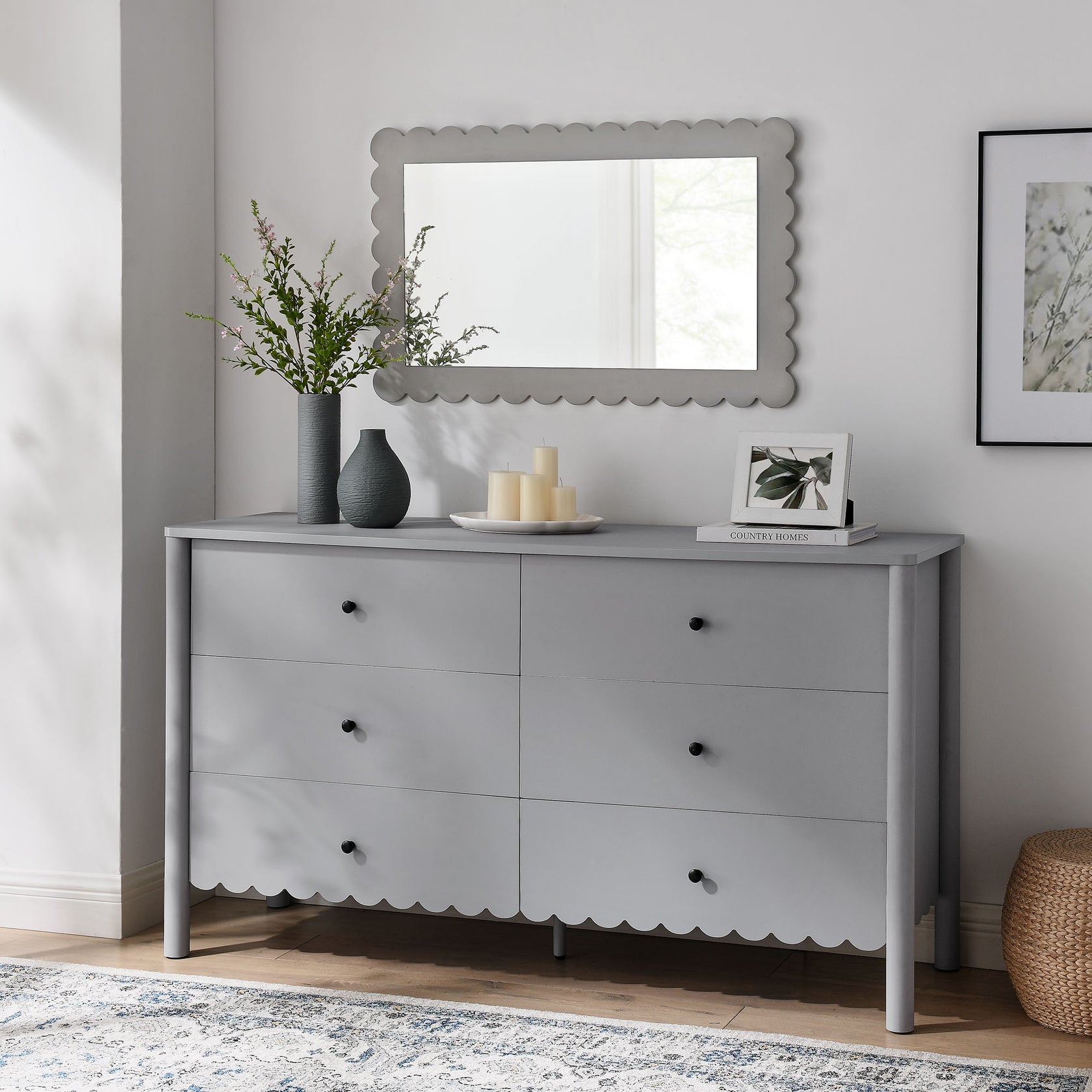 Emmeline Scalloped 6-Drawer Dresser