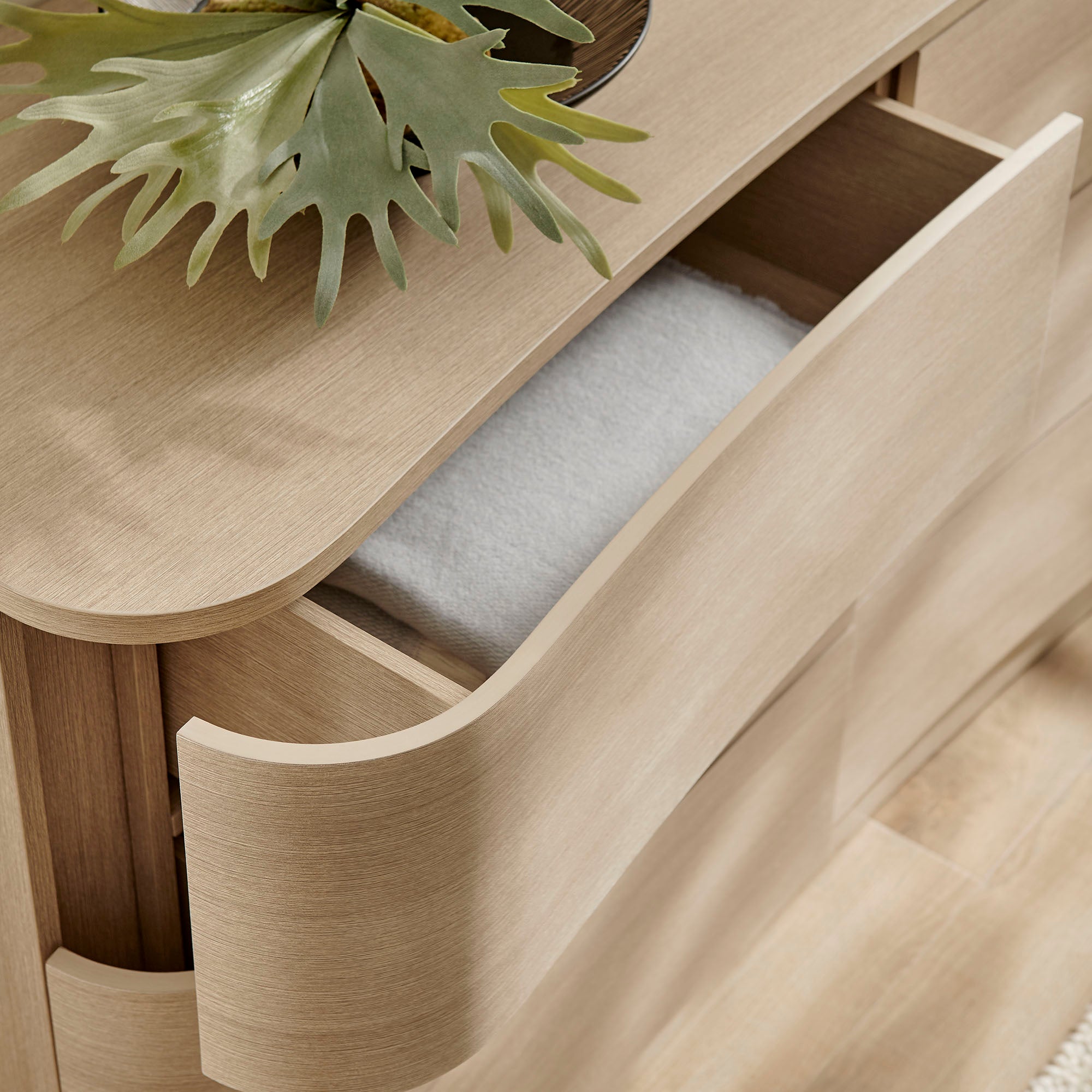 Brushed Light Oak